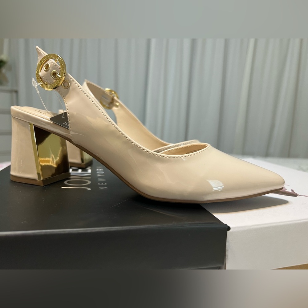 Jones New York Cream Patent Slingback Heels - NWT